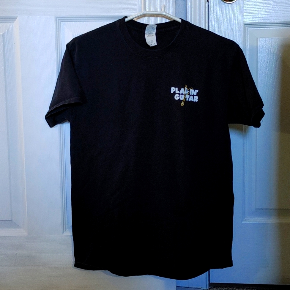 Gildan Playin' Guitar t-shirt
